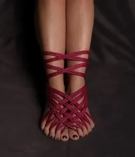 OnlyFans cuenta kinkyfeet09 header 2
