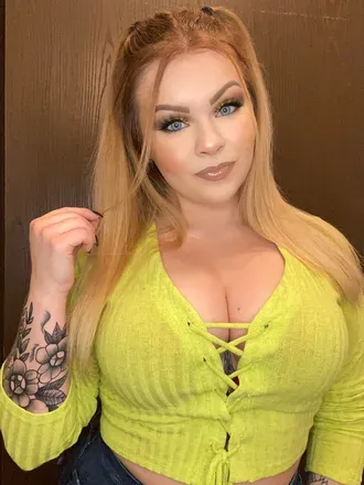 OnlyFans cuenta kurvykay22 avatar 1