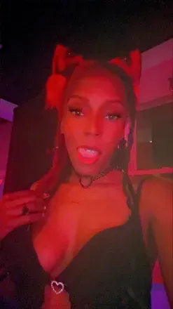 OnlyFans of dtroublemaker
