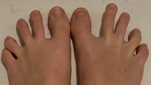 OnlyFans account  dirtytoesxxx header 2