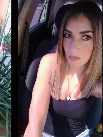 OnlyFans account  carolinesa header 2