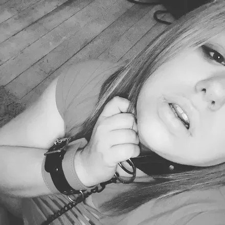 OnlyFans cuenta bondgebabez_09 avatar 1