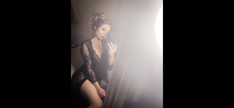 OnlyFans cuenta jenn222 header 2