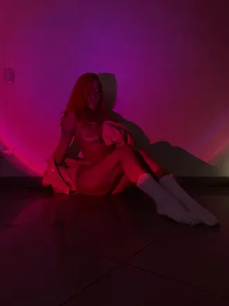 OnlyFans cuenta nicole_villa header 2