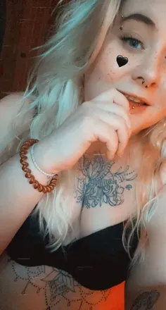 OnlyFans account  roxxiietoxxiie avatar 1