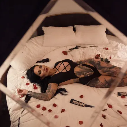 OnlyFans cuenta sandra_sturm header 2