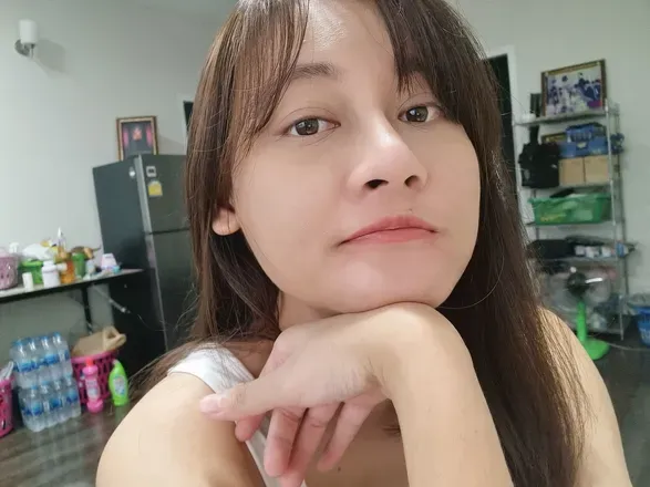 OnlyFans account  pearrymiffy avatar 1
