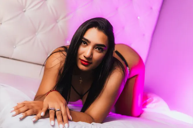 OnlyFans cuenta dahianasserna header 2