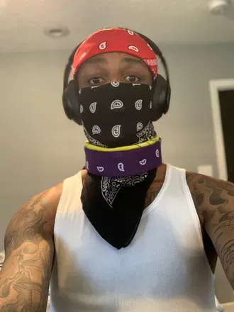 OnlyFans cuenta rickavellix avatar 1