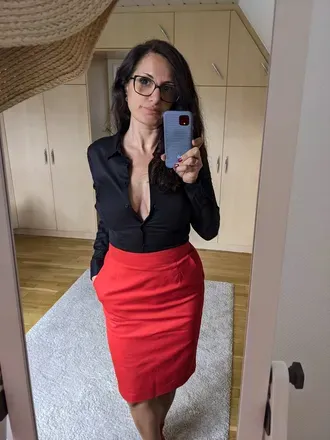 OnlyFans account  hotwifehunny avatar 1