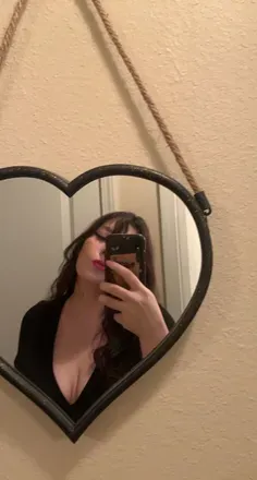 OnlyFans account  lilyrose2001 avatar 1