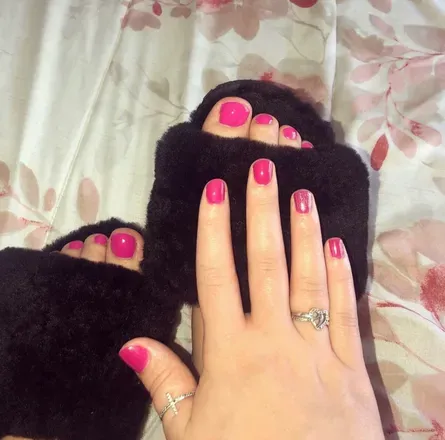 OnlyFans cuenta solely_yours_xo avatar 1