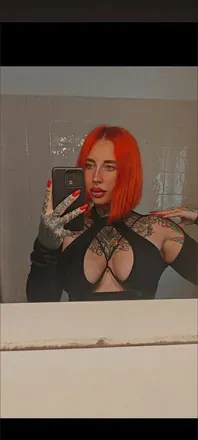 OnlyFans cuenta iammemole previous_avatars_1 3