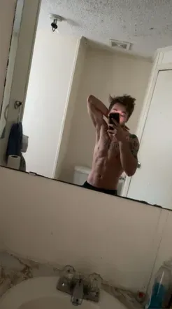 OnlyFans cuenta gr0w3r avatar 1