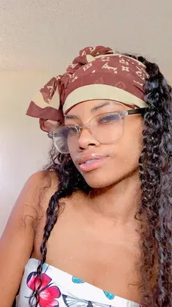 OnlyFans cuenta bellabratz avatar 1