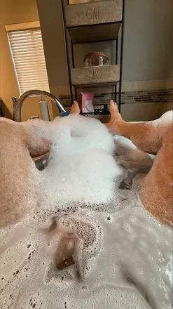 OnlyFans cuenta discrete_dilf_for_you header 2