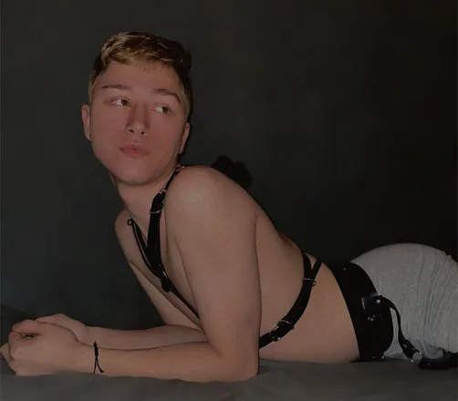 OnlyFans cuenta dillan03 header 2