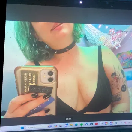 OnlyFans cuenta starry.eyedxo avatar 1