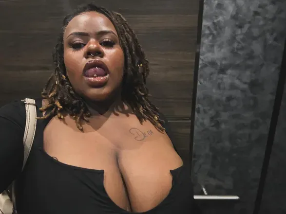 OnlyFans cuenta caraxmelly avatar 1