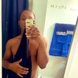 OnlyFans cuenta iversehq avatar 1
