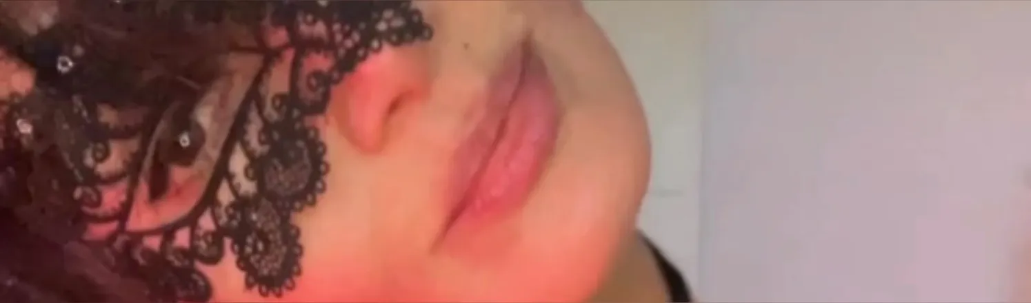 OnlyFans cuenta jessicaglow header 2