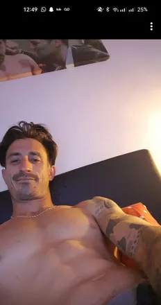 OnlyFans cuenta u240409075 previous_avatars_1 3