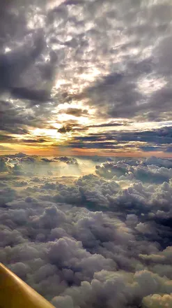 OnlyFans cuenta damnvirgo header 2