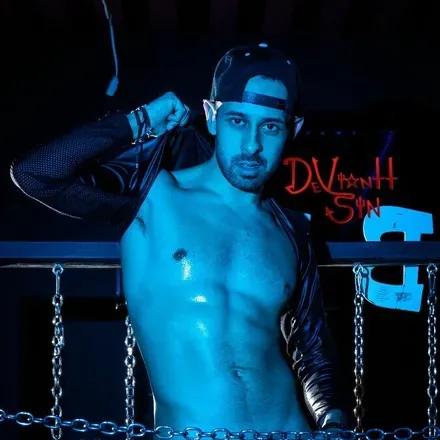 OnlyFans account  devianttsin avatar 1