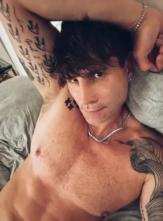OnlyFans cuenta ben2025 avatar 1