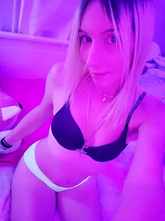 OnlyFans cuenta kira_fox64 avatar 1