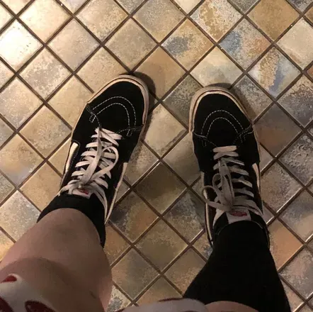 OnlyFans account  bees_feets avatar 1