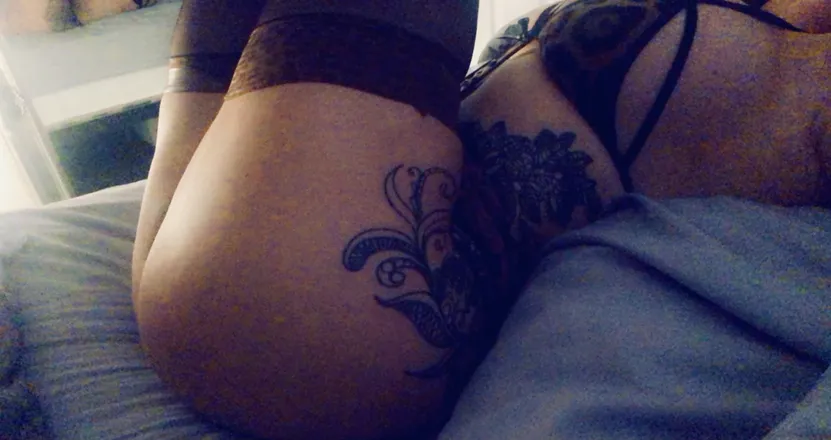 OnlyFans cuenta yoursecretgilf header 2