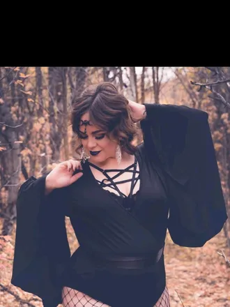 OnlyFans account  unholyenchantress8 header 2