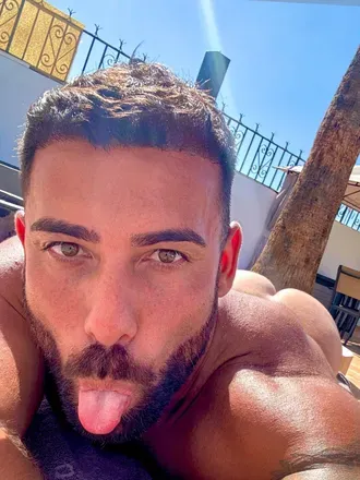 OnlyFans cuenta chrispawley8787 header 2