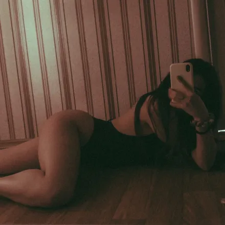 OnlyFans cuenta nikayoun header 2