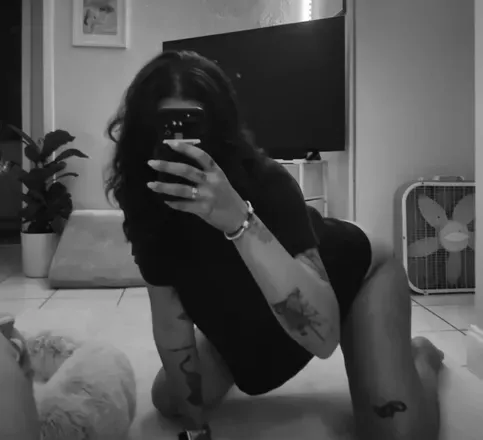 OnlyFans cuenta iamreddea avatar 1