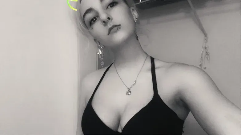 OnlyFans cuenta sum_b1tch avatar 1