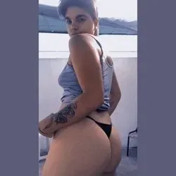 OnlyFans cuenta yaz_servidio1 avatar 1