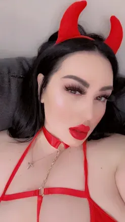 OnlyFans cuenta russiandollof avatar 1