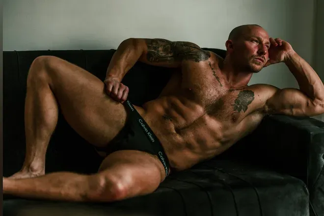 OnlyFans cuenta mrpleasure_uk header 2