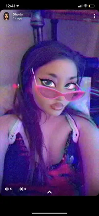 OnlyFans cuenta shortytoohot header 2