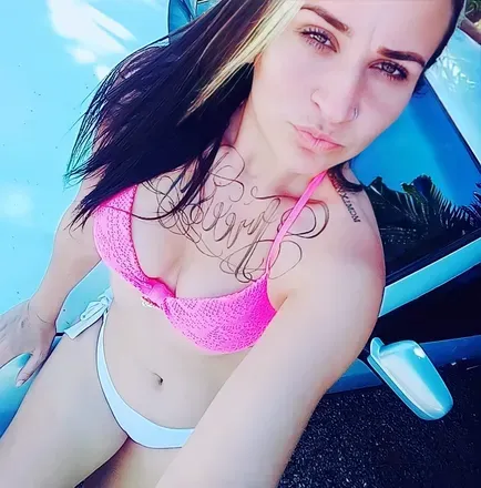 OnlyFans account  amandacaroamigo avatar 1