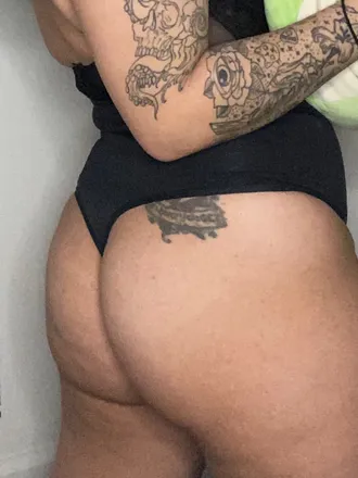 OnlyFans cuenta glitter.titties header 2