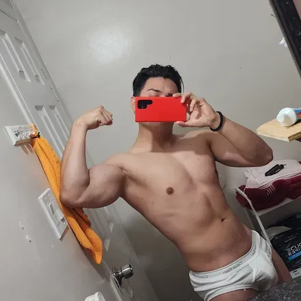 OnlyFans account  k.u.r.o avatar 1