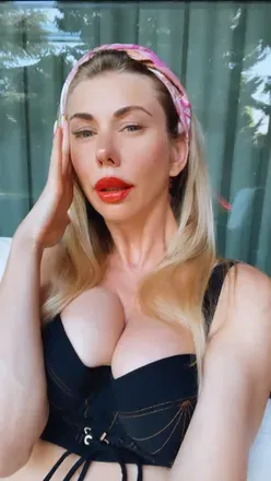OnlyFans cuenta violete-v avatar 1