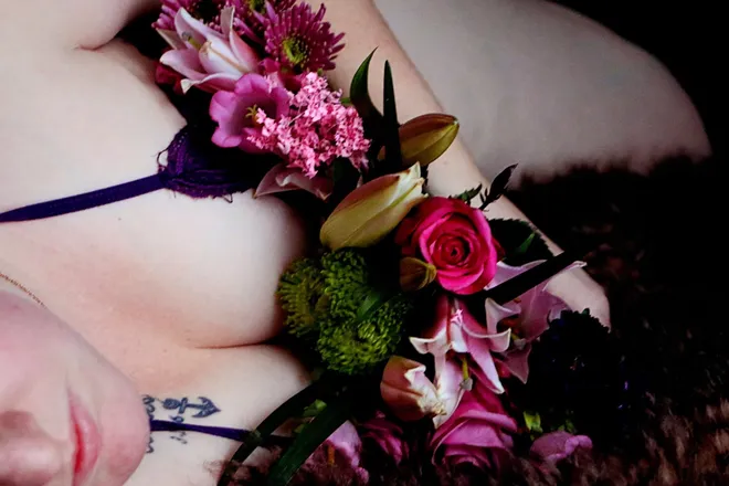 OnlyFans cuenta t_a1329 header 2