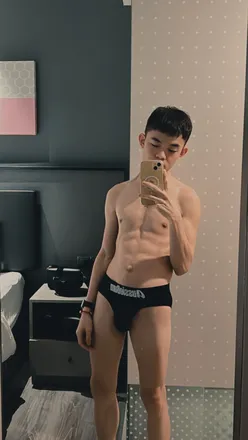OnlyFans cuenta littledd321 header 2