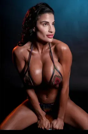 OnlyFans cuenta sirifitnessbabe header 2