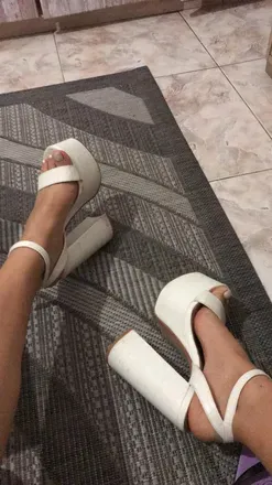 OnlyFans cuenta mylovelyfeet49 avatar 1