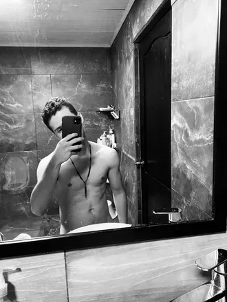 OnlyFans cuenta jesus0198 avatar 1
